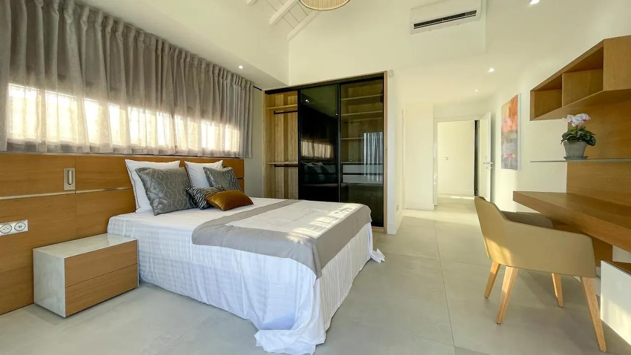 Luxury Villa Beach And Putt Avec Acces Plage Saint-François 0*,